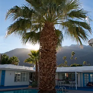 Hotel Rendezvous